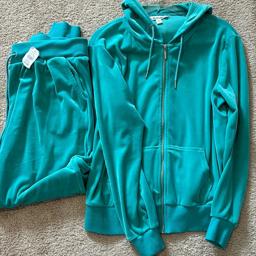 New With Tags, Super Soft, Tantrum Top and Bottom